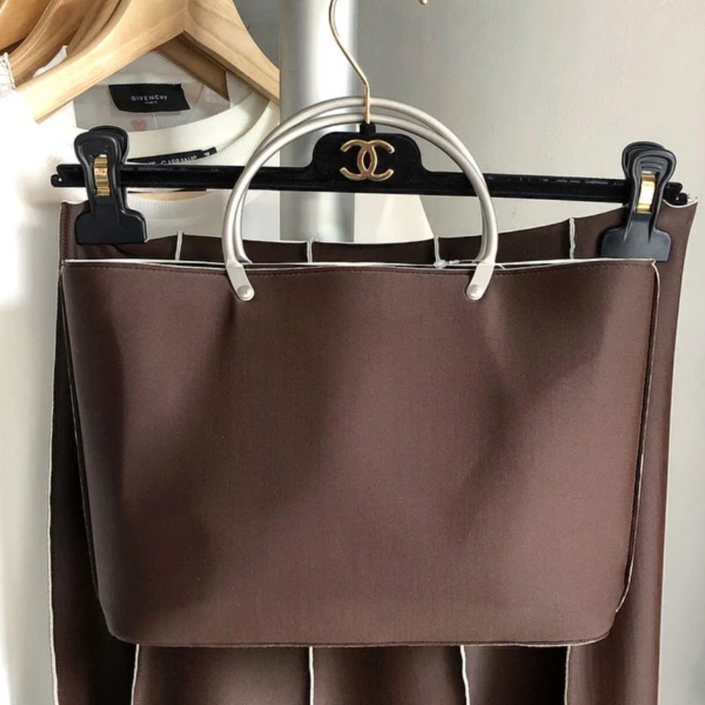 Vintage 1997 Chanel Brown Neoprene Shoulder Bag